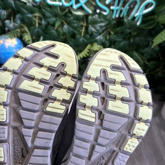 Hoka One One Gaviota 4 Shoes Men 7 / Women 8.5 2E Wide Gray Yellow Running Shoes main image 9
